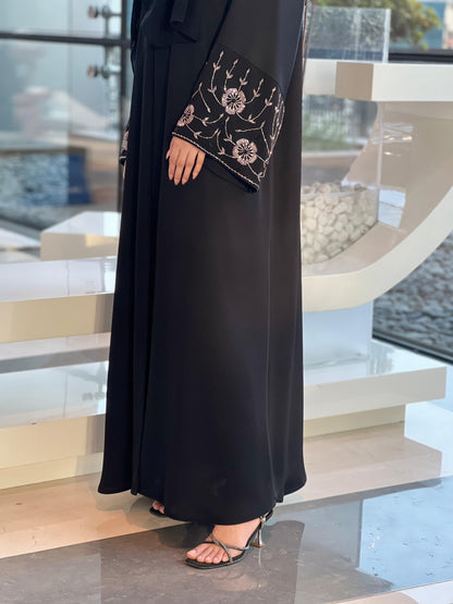 Warda Abaya