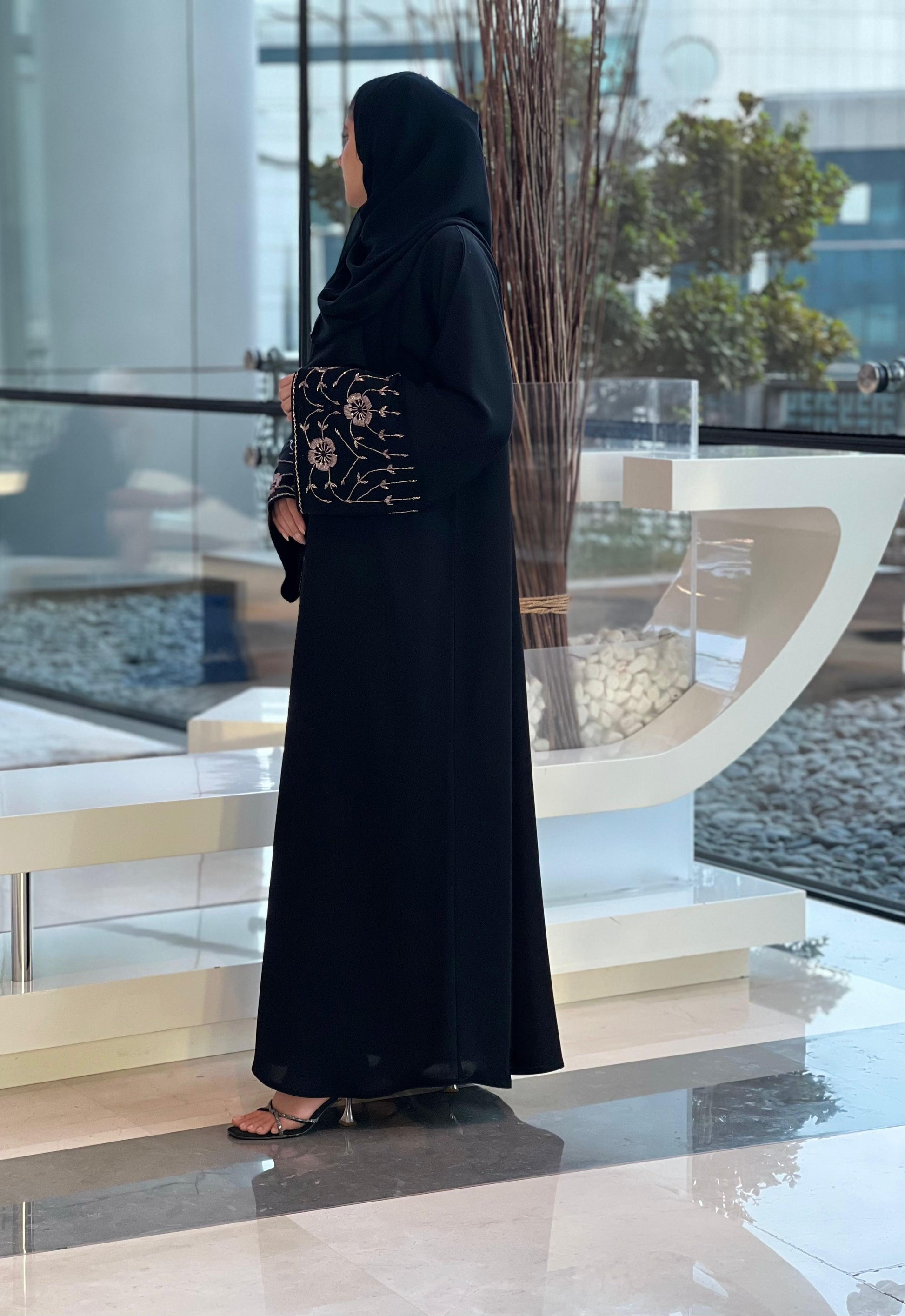 Warda Abaya