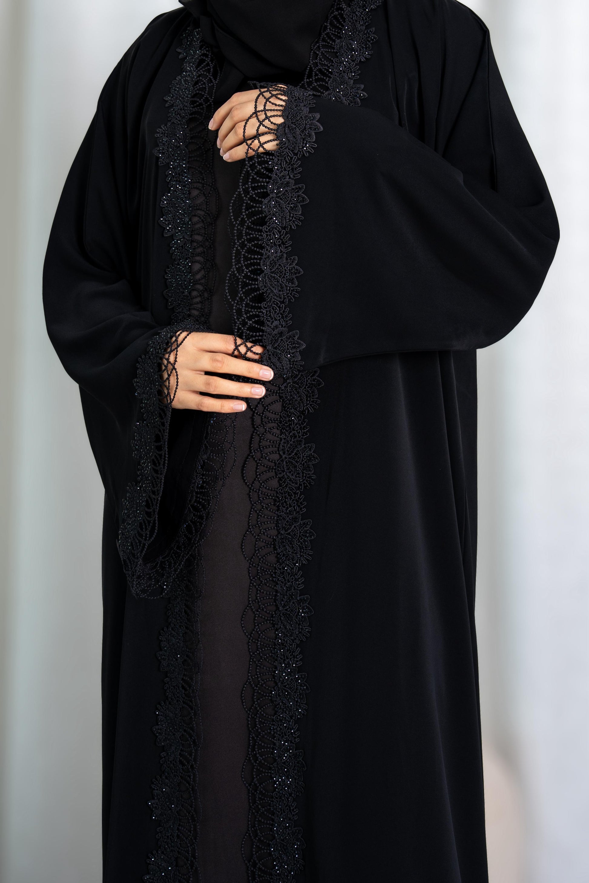 Nida Lace Abaya