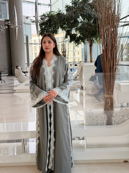 Royal Dantiel Abaya
