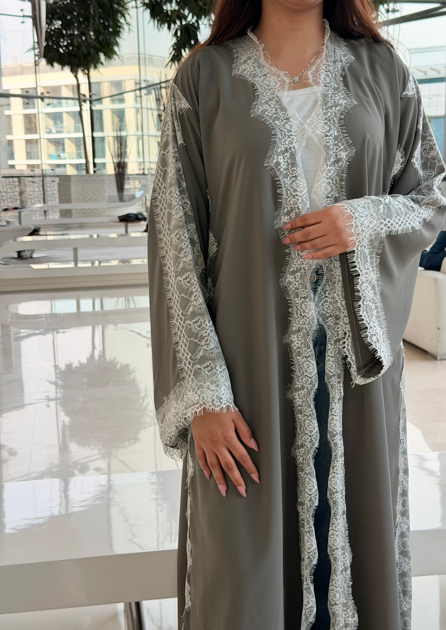 Royal Dantiel Abaya