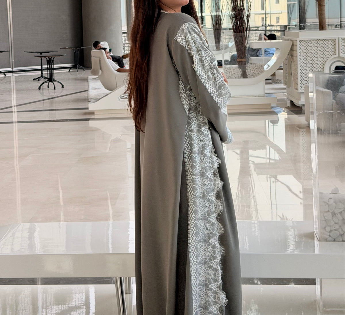 Royal Dantiel Abaya